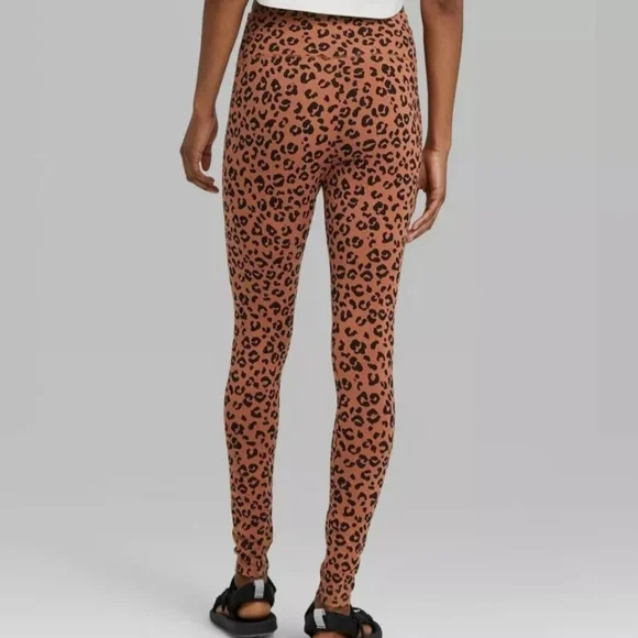 NWT Wild fable Brown cheetah print leggings Various sizes  Available ♥️ - Picture 7 of 11
